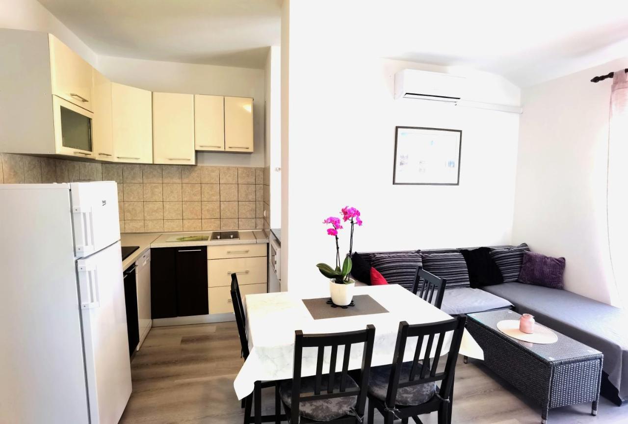 וודיצה Apartments & Rooms Milena מראה חיצוני תמונה