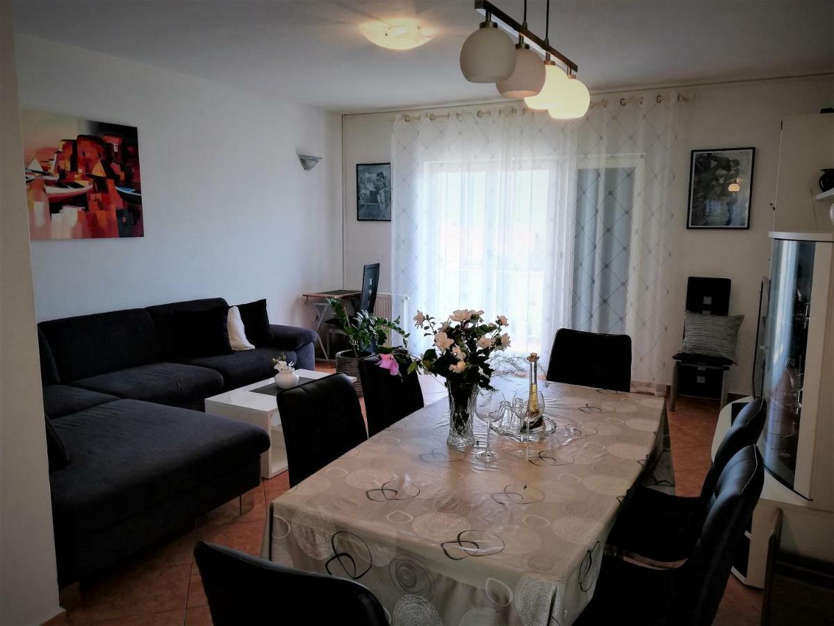 וודיצה Apartments & Rooms Milena מראה חיצוני תמונה
